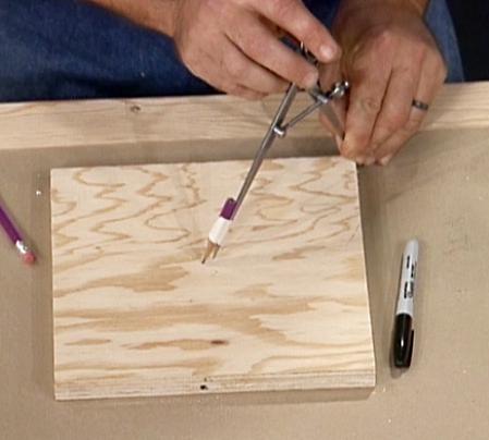 Using compass to make perfect arch